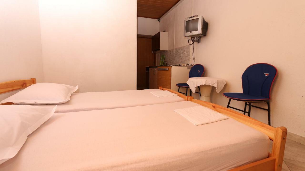 Dinka Guesthouse 马卡尔斯卡 外观 照片